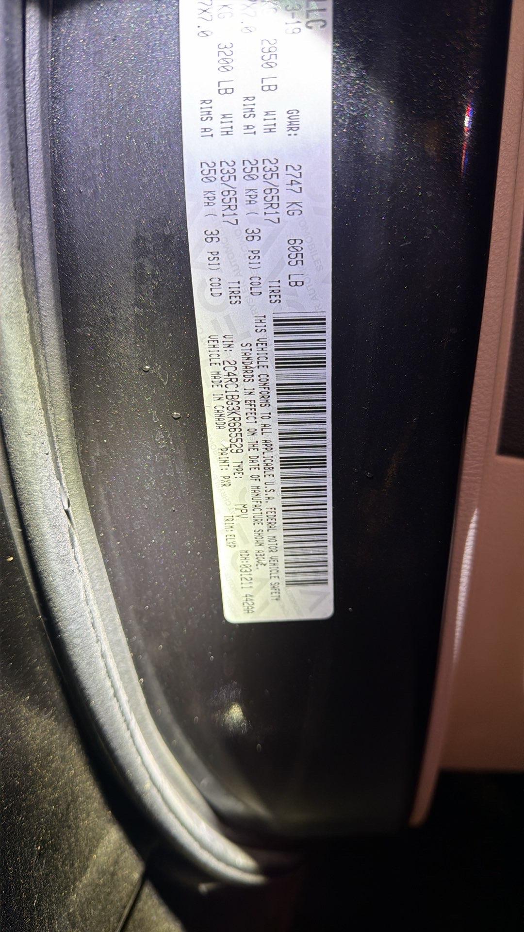 2019 Chrysler Pacifica (Black) - COURT ORDER