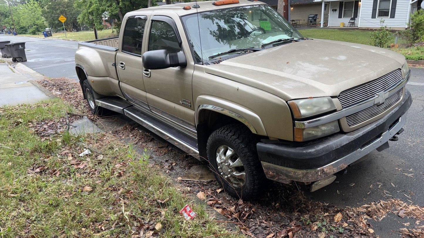 2004 Chevrolet Silverado 3500 (Champagne) - LT-265