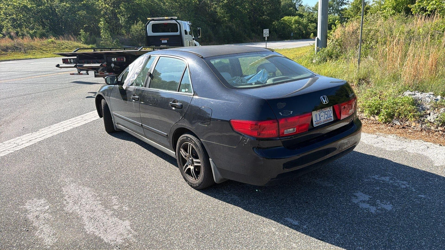 2005 Honda Accord (Black) - NO TITLE