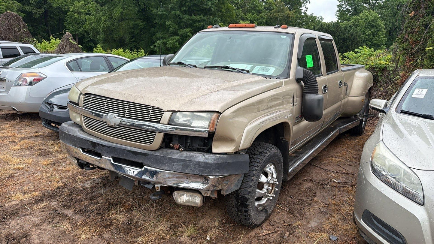 2004 Chevrolet Silverado 3500 (Champagne) - LT-265