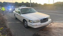 1995 Lincoln Town Car (Beige) - LT-265