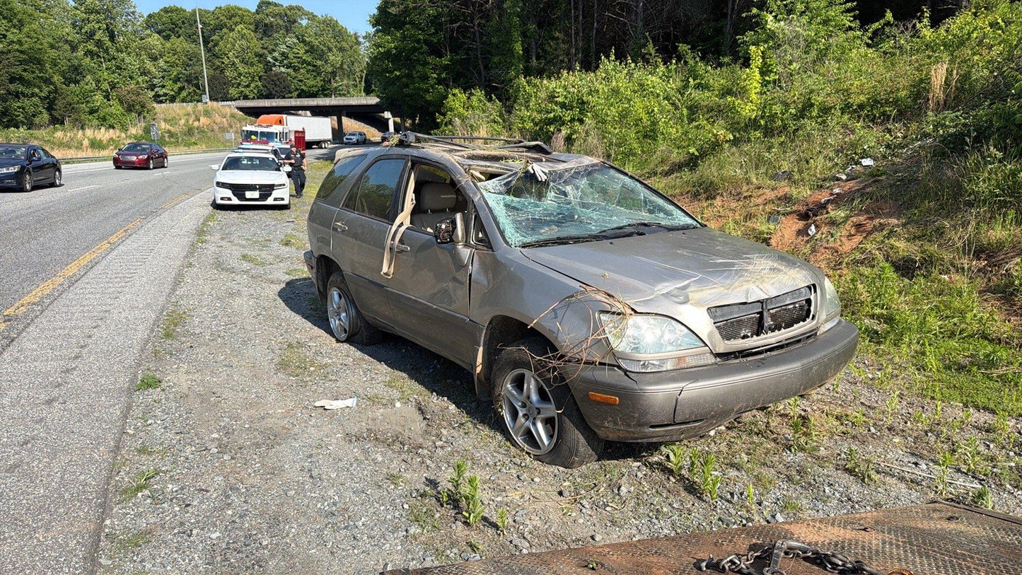 2000 Lexus RX 300 (Champagne) - TITLE