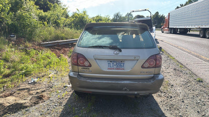 2000 Lexus RX 300 (Champagne) - TITLE