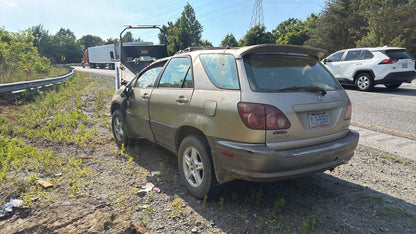 2000 Lexus RX 300 (Champagne) - TITLE