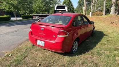 2008 Ford Focus (Red) - TITLE