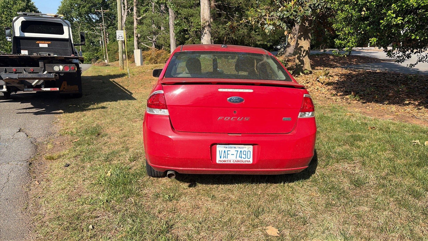 2008 Ford Focus (Red) - TITLE