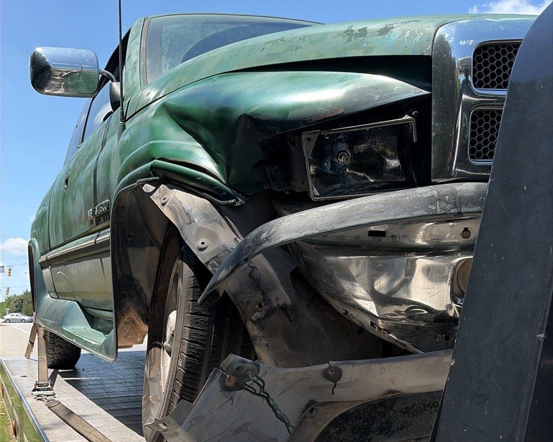 1997 Dodge Ram 1500 (Green) - LT-265