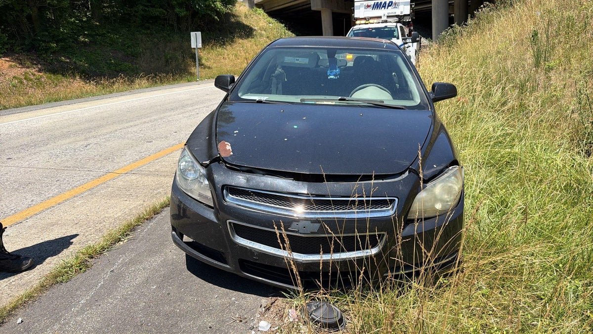 2012 Chevrolet Malibu (Black) - LT-265