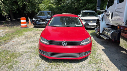 2014 Volkswagen Jetta (Red) - LT-265
