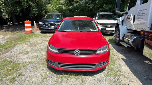 2014 Volkswagen Jetta (Red) - LT-265