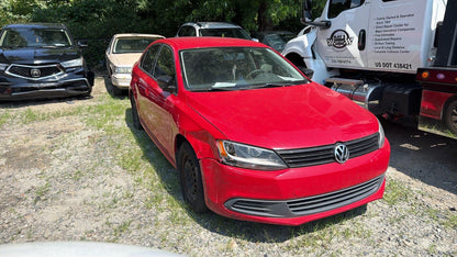 2014 Volkswagen Jetta (Red) - LT-265