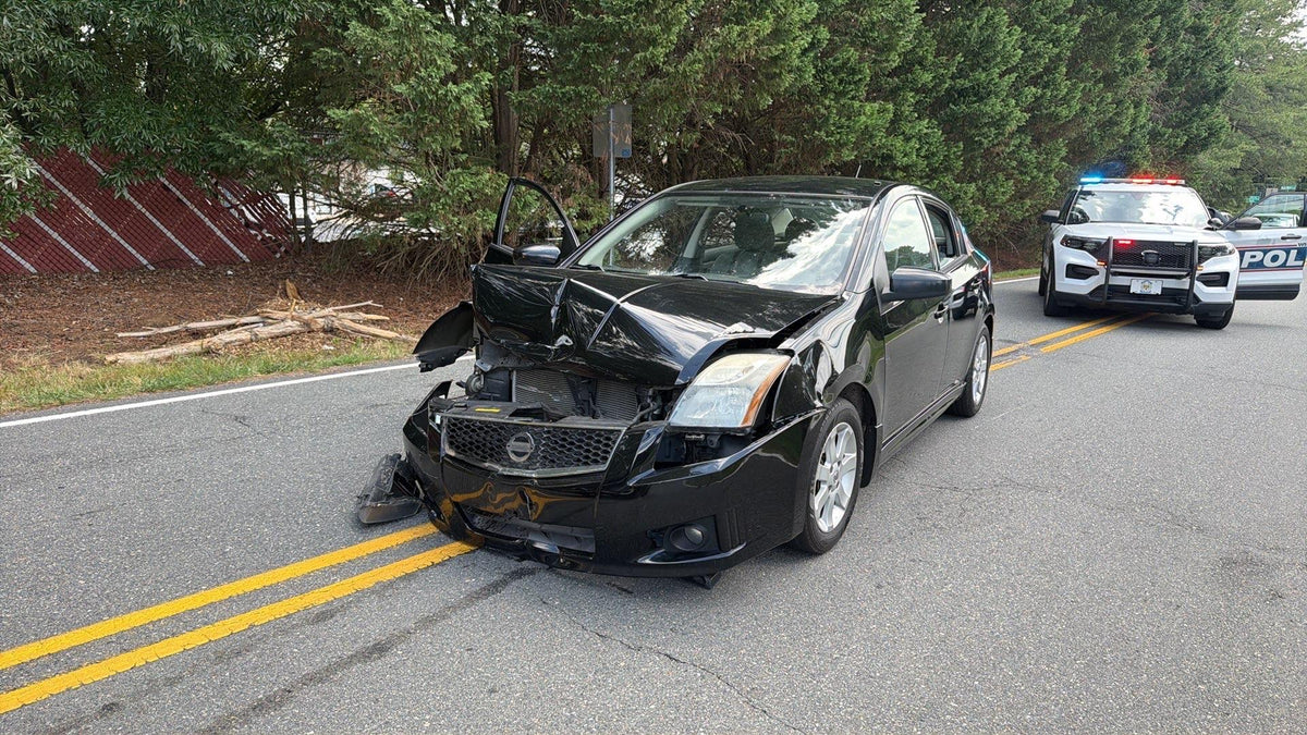 2010 Nissan Sentra (Black) - COURT ORDER