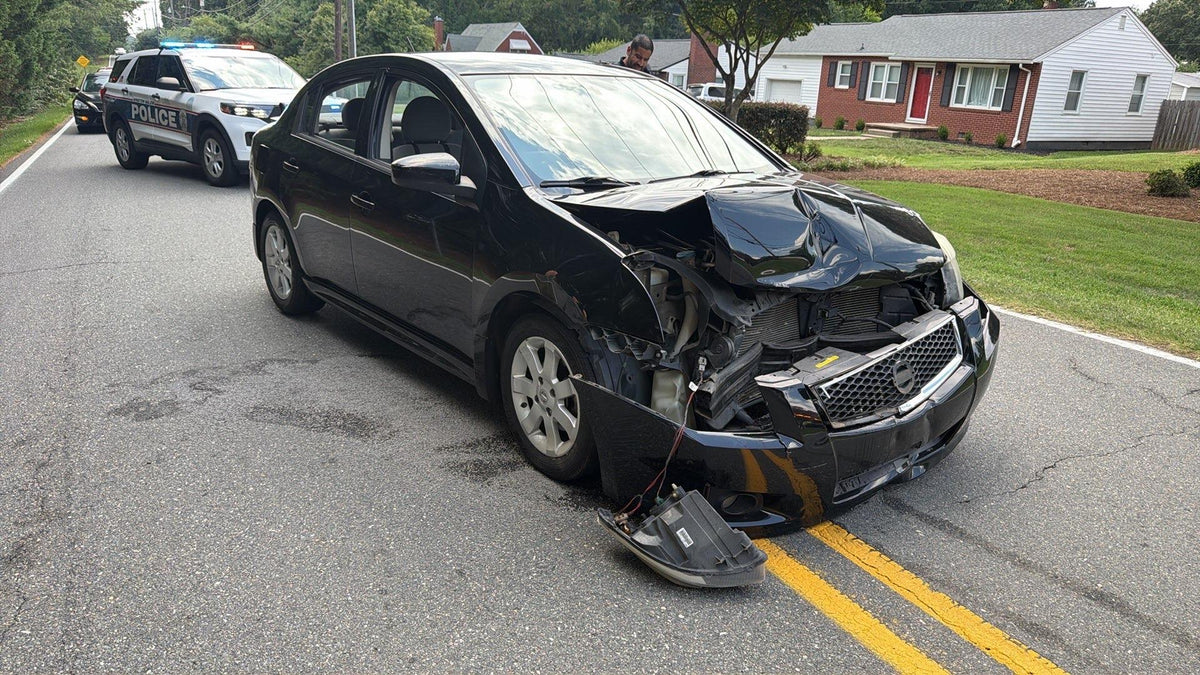 2010 Nissan Sentra (Black) - COURT ORDER