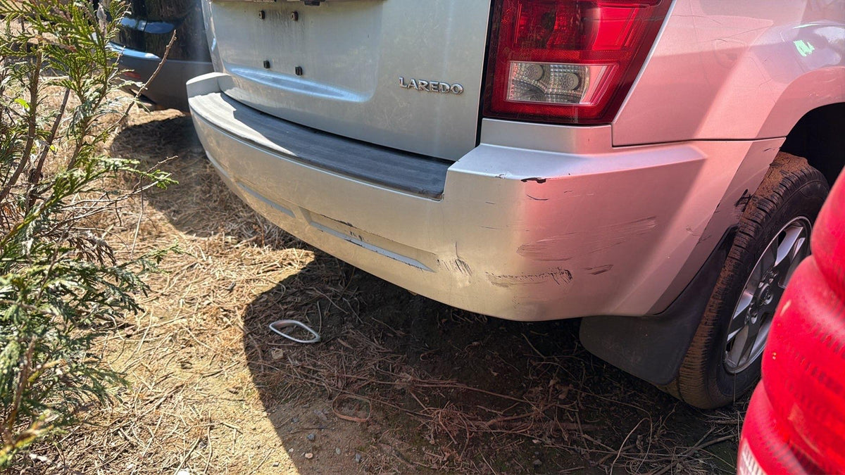 2005 Jeep Grand Cherokee (Gray) - COURT ORDER