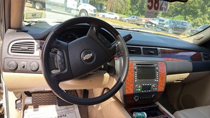 2008 Chevrolet Tahoe (White) - COURT ORDER