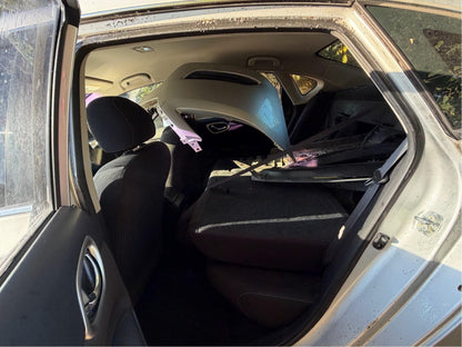 2014 Nissan Sentra (Silver) - TITLE