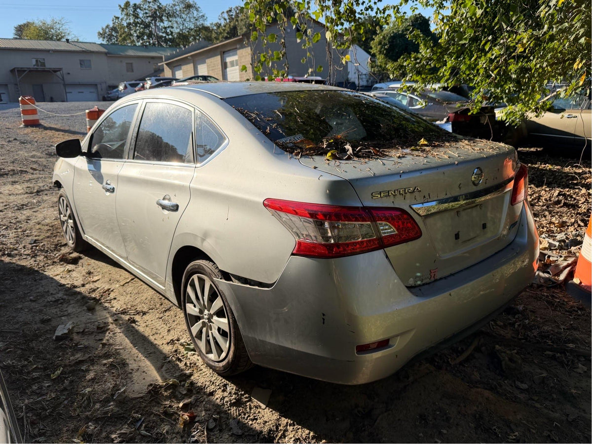 2014 Nissan Sentra (Silver) - TITLE