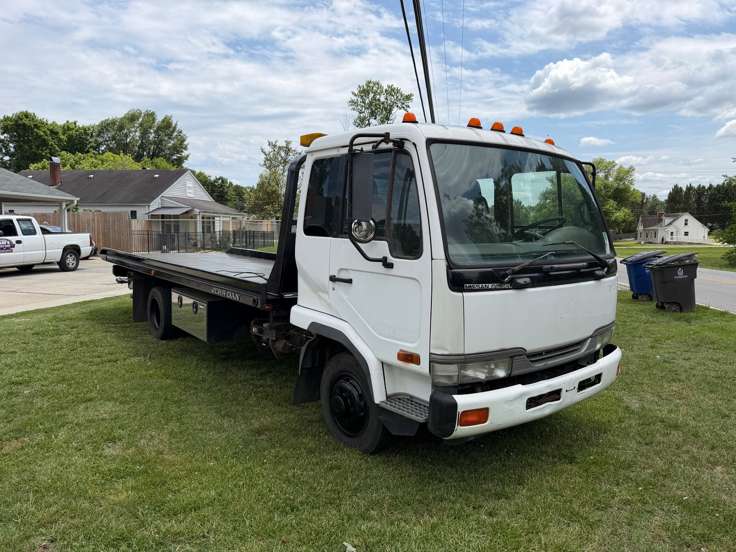 2004 UD 2000 Rollback — Fleet Retirement