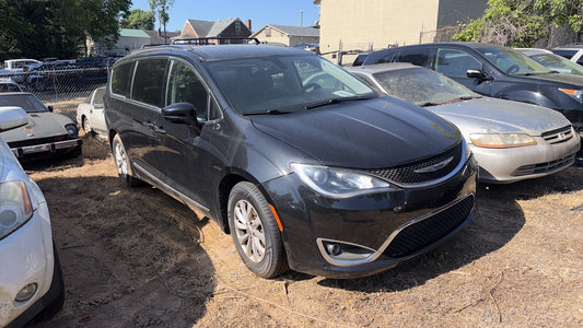 2019 Chrysler Pacifica (Black) - COURT ORDER