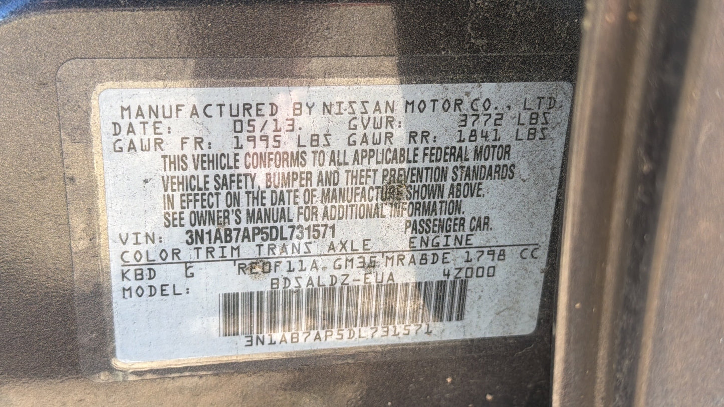 2013 Nissan Sentra (Gray) - LT265